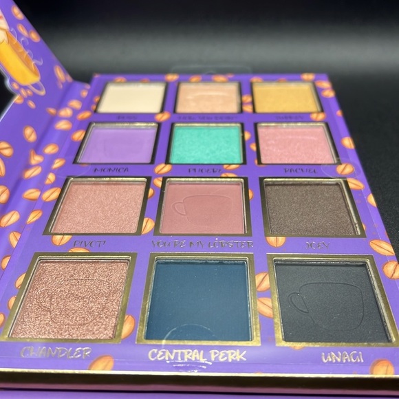 Friends Central Perk 12 Color Eyeshadow Mirror Palette - Picture 2 of 6